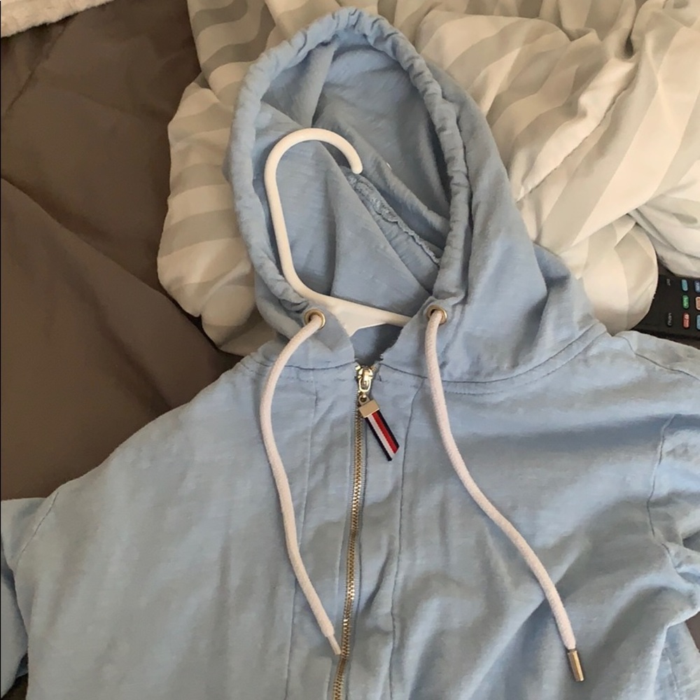 tommy hilfiger top